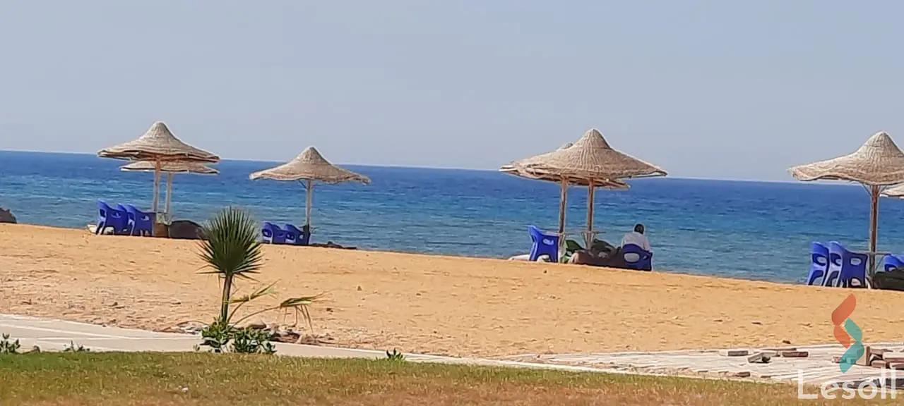 فيلا للبيع بمساحة 405 متر و غرفة واحدة في العين السخنة السويس