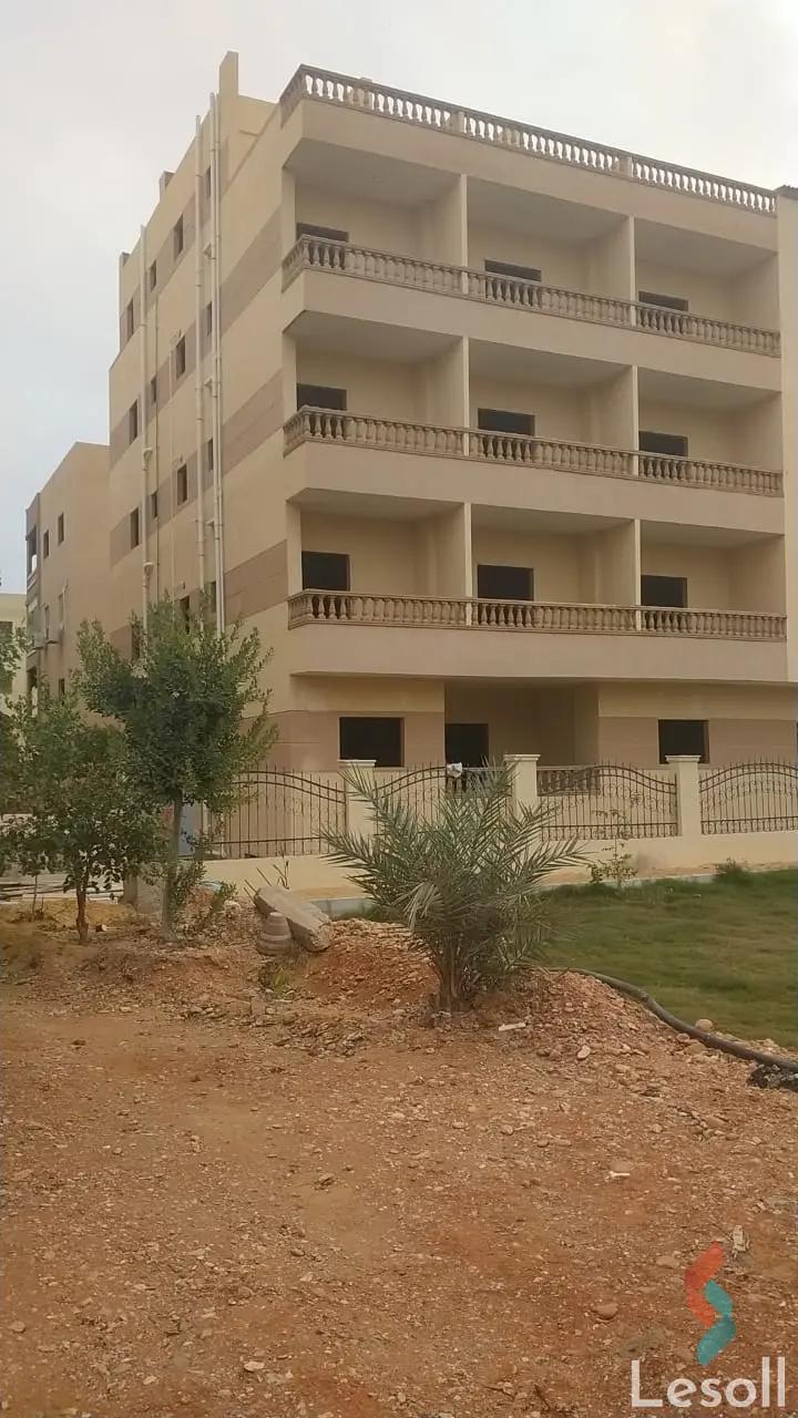 شقة للبيع بمساحة 180 متر و 3 غرف في مدينة الشروق القاهرة - صورة 2