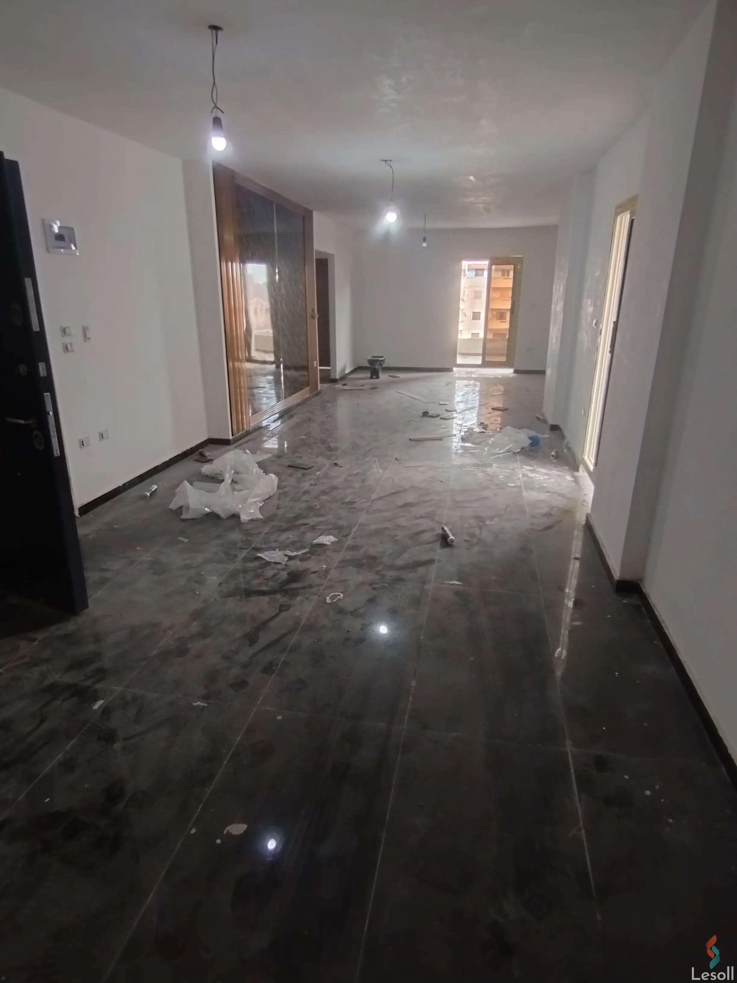 Apartment for sale with an data.area 150 meters and 3 data.rooms in Victoria Alexandria