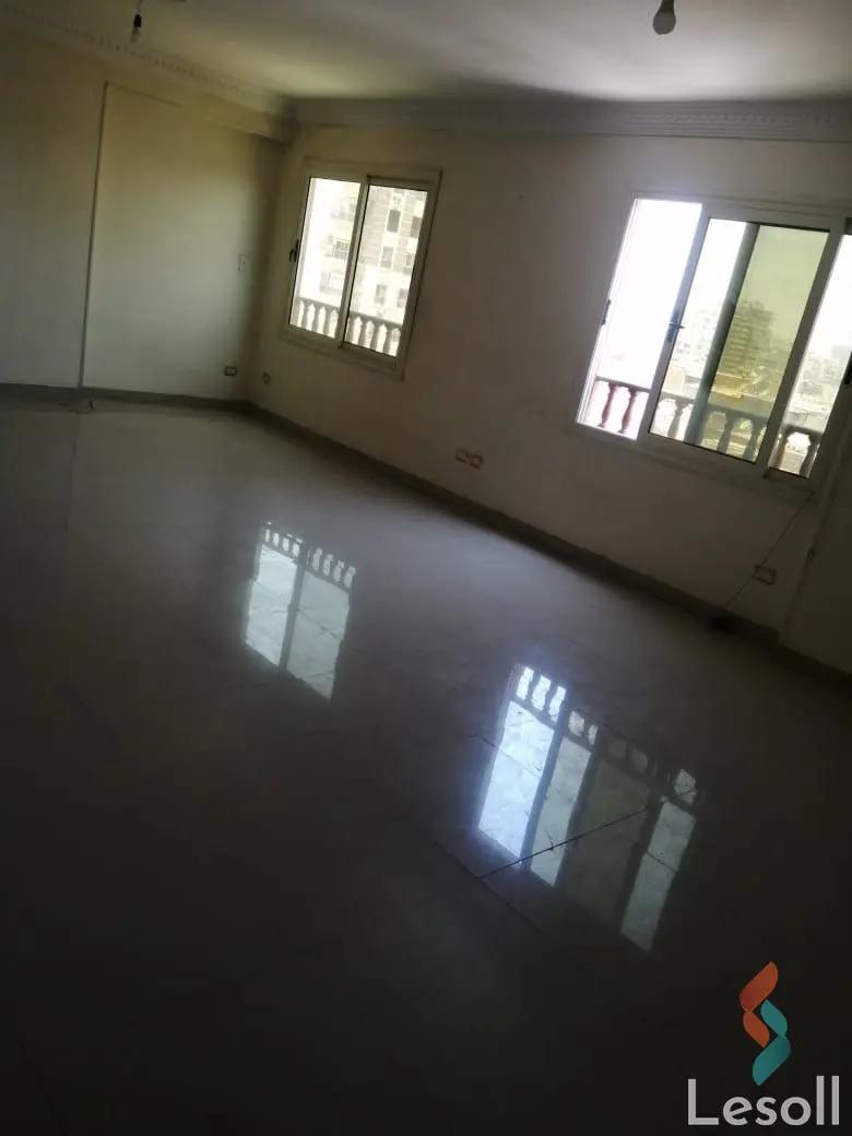 Apartment for monthly rent with an data.area 140 meters and 3 rooms in Masr Al Qadima Cairo