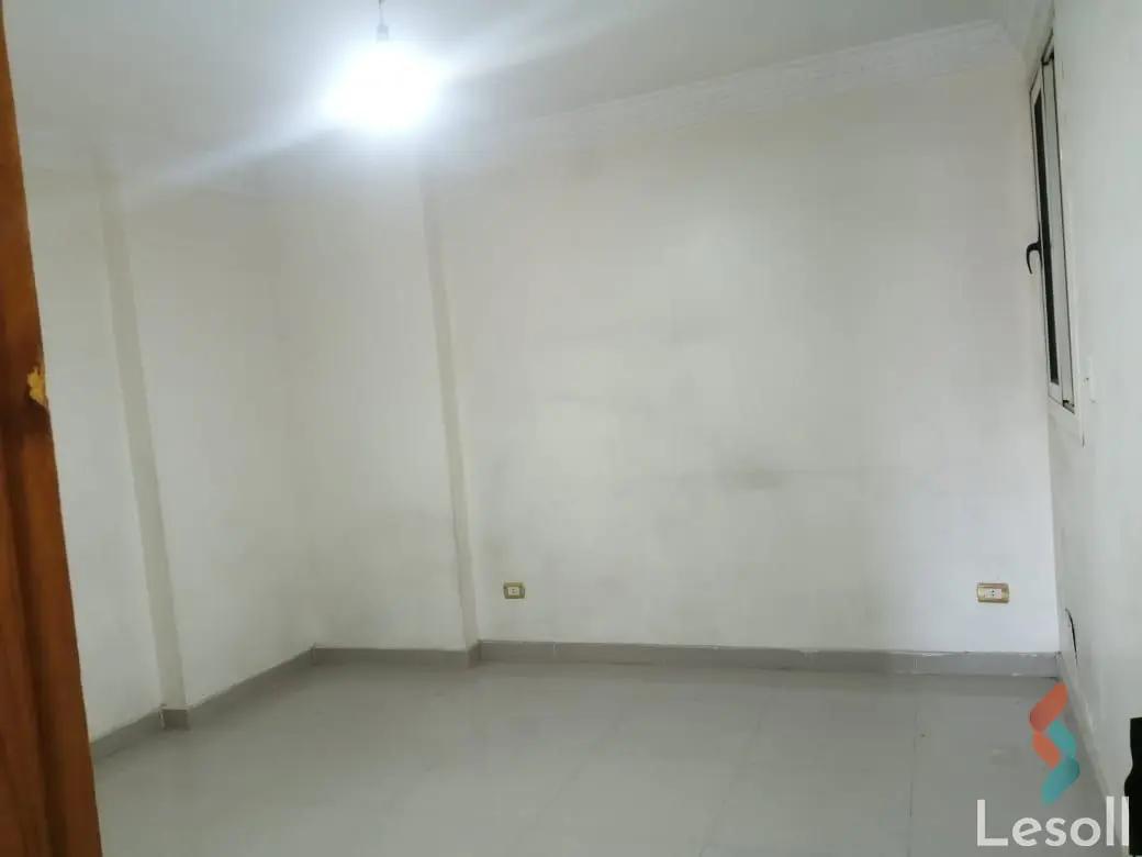 Apartment for monthly rent with an data.area 140 meters and 3 rooms in Masr Al Qadima Cairo