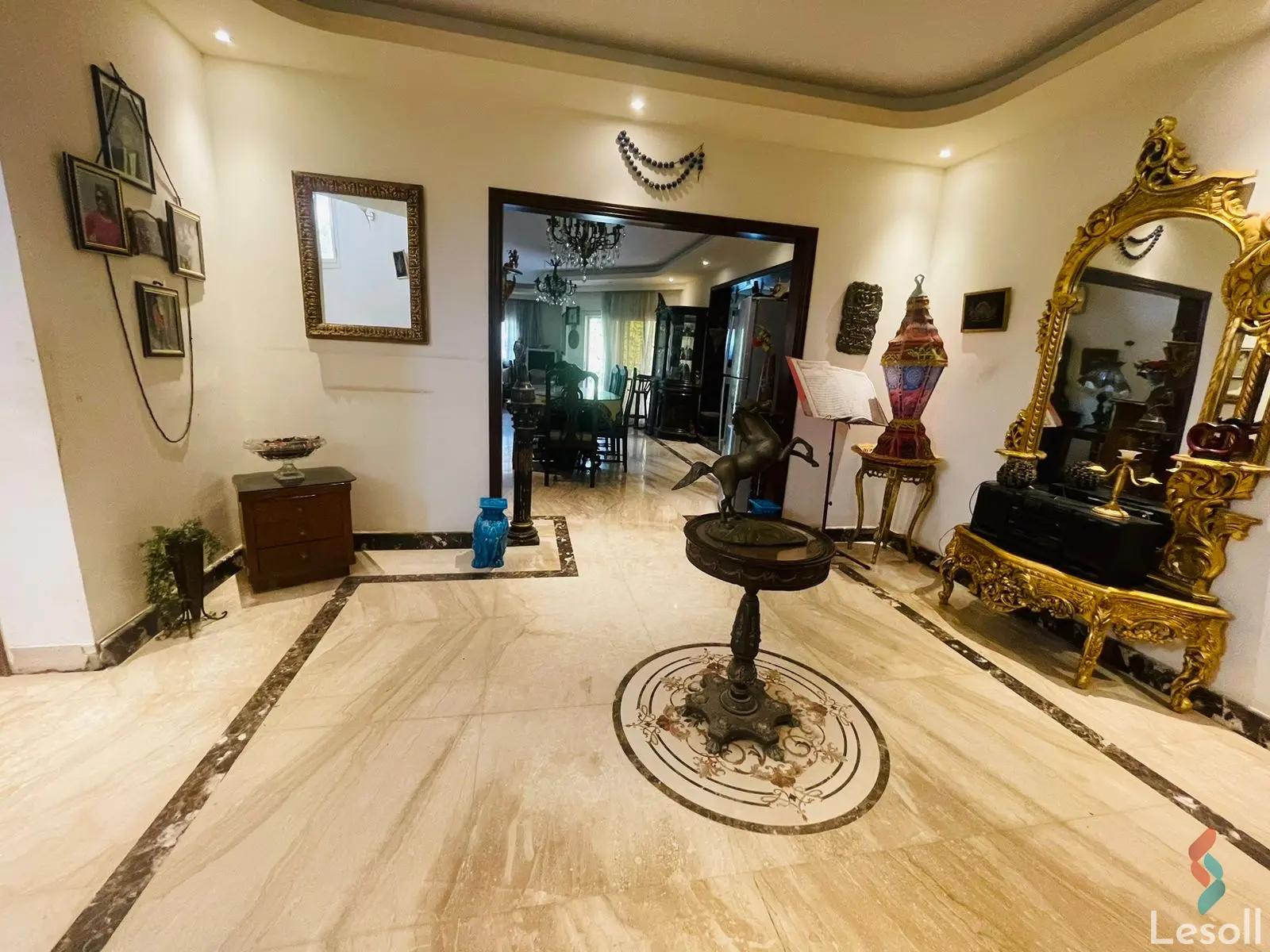 Penthouse for sale with an data.area 718 meters and 5 data.rooms in Cheikh Zayed Giza