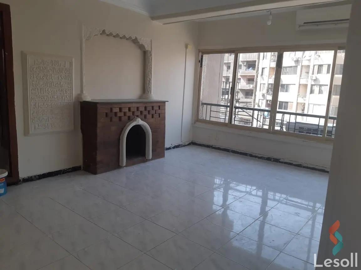 شقة للايجار الشهري بمساحة 200 متر و 3 غرف في فيصل الجيزة - صورة 4