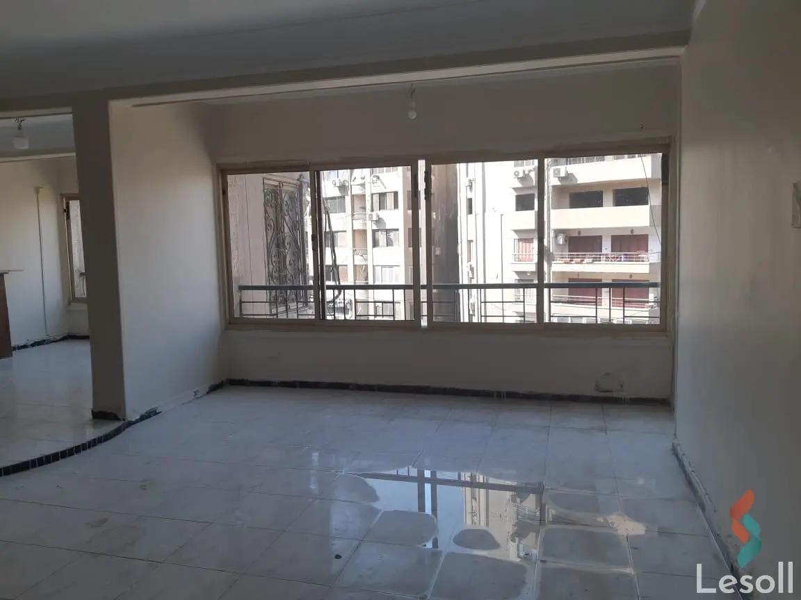 شقة للايجار الشهري بمساحة 200 متر و 3 غرف في فيصل الجيزة - صورة 3