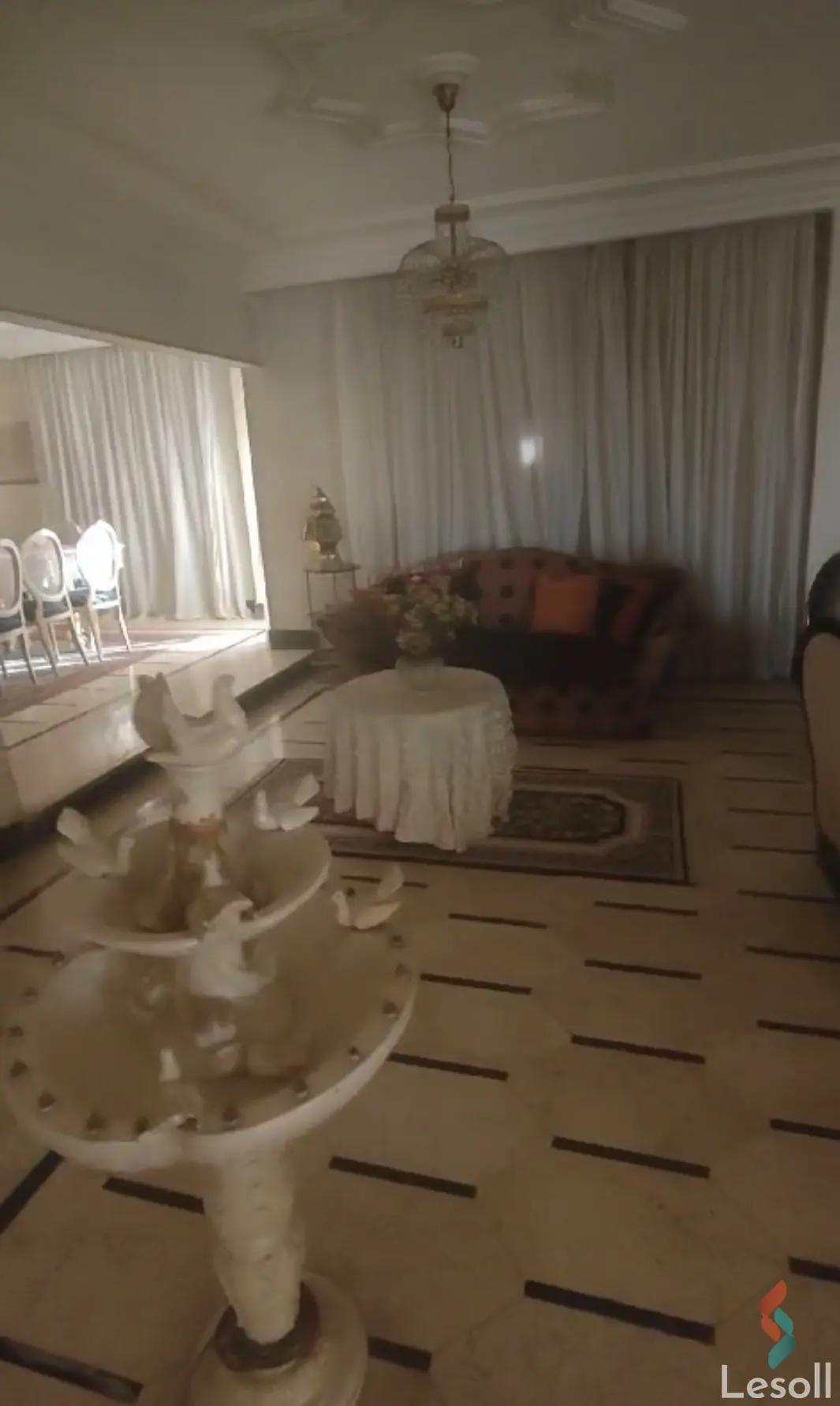 Apartment for sale with an data.area 500 meters and 5 data.rooms in Mohandessin Giza