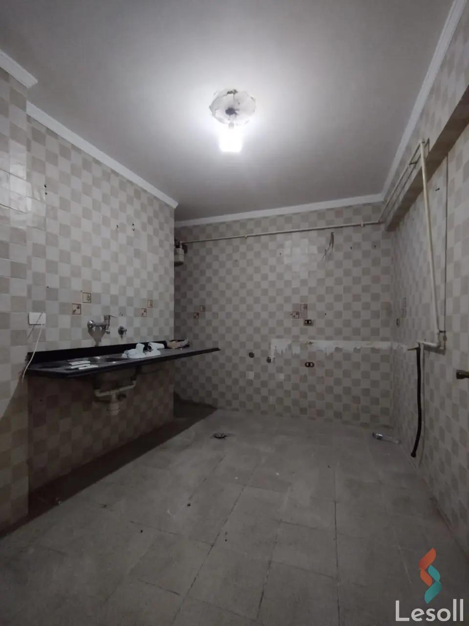 Apartment for monthly rent with an data.area 210 meters and 3 rooms in Camp Shizar Alexandria