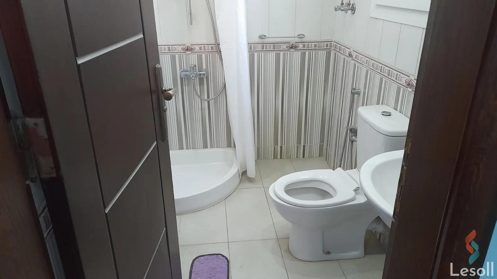 Hotel Apartment for sale with an data.area 216 meters and 3 data.rooms in Mohandessin Giza