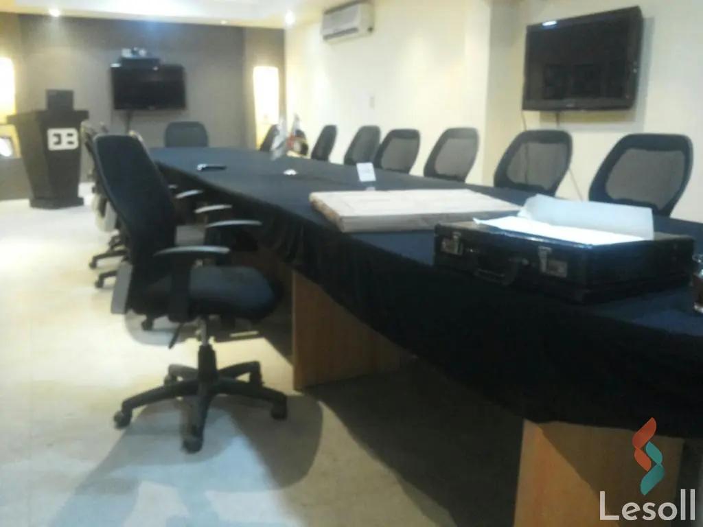 Apartment for sale with an data.area 450 meters and 9 data.rooms in Maadi Cairo