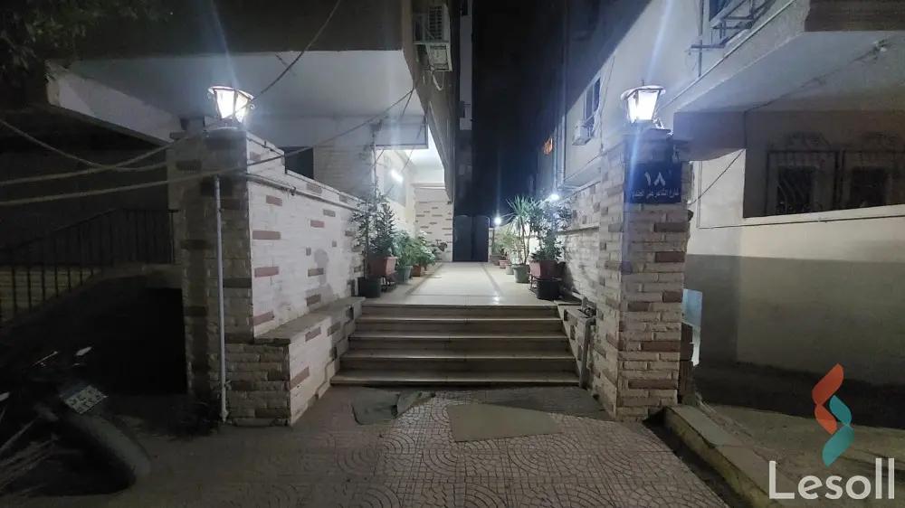 Apartment for sale with an data.area 184 meters and 3 data.rooms in Nasr City Cairo - Image 2