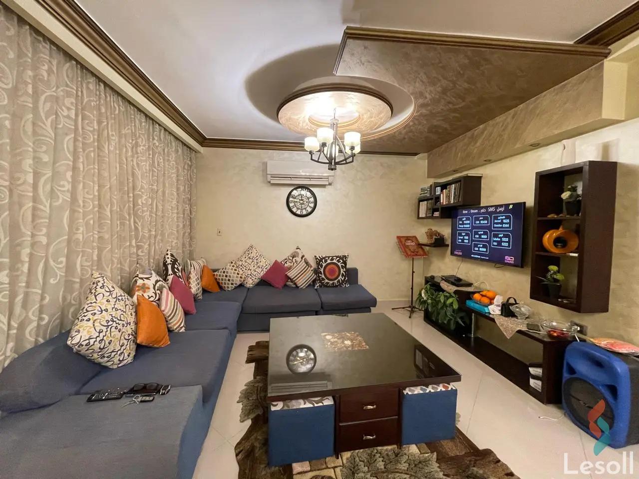 Penthouse for sale with an area 200 meters and 3 rooms in Obour Qaliubiya