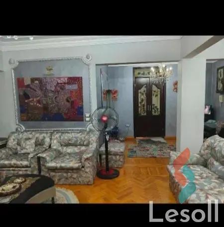 شقة للبيع بمساحة 180 متر و 3 غرف في مصر الجديدة القاهرة - صورة 2