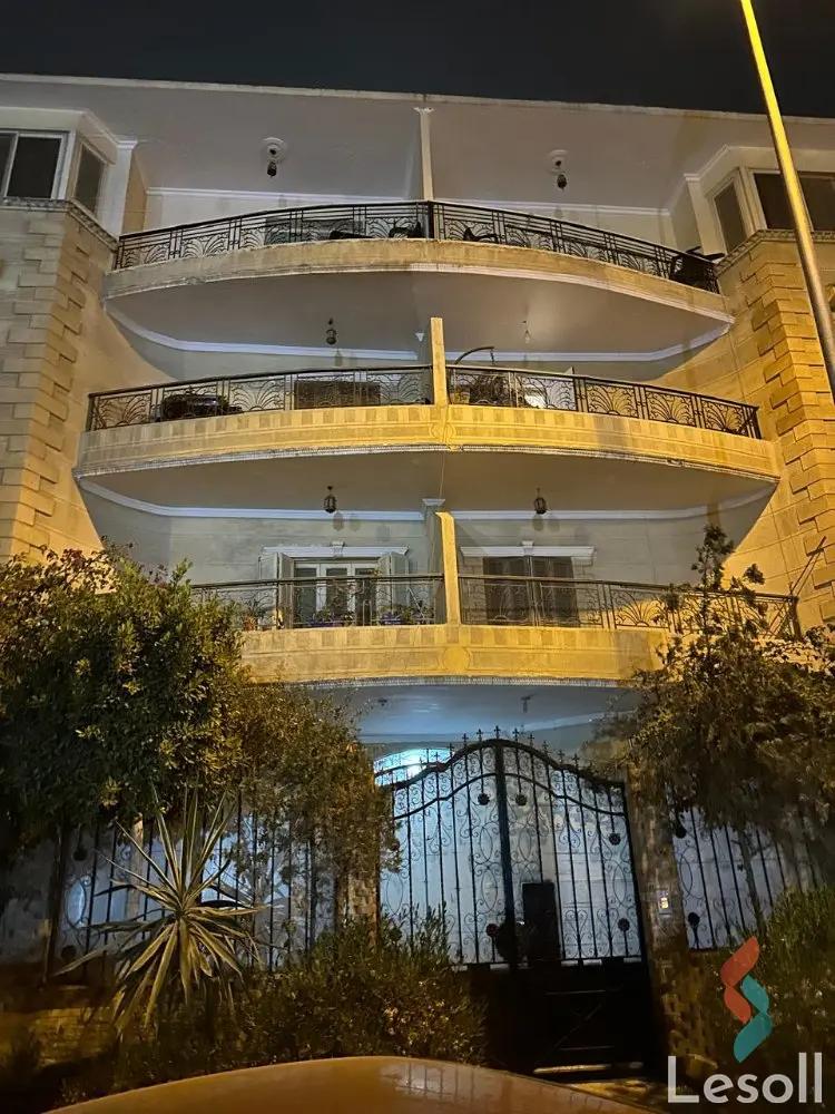 شقة للبيع بمساحة 200 متر و 3 غرف في التجمع الاول القاهرة - صورة 3