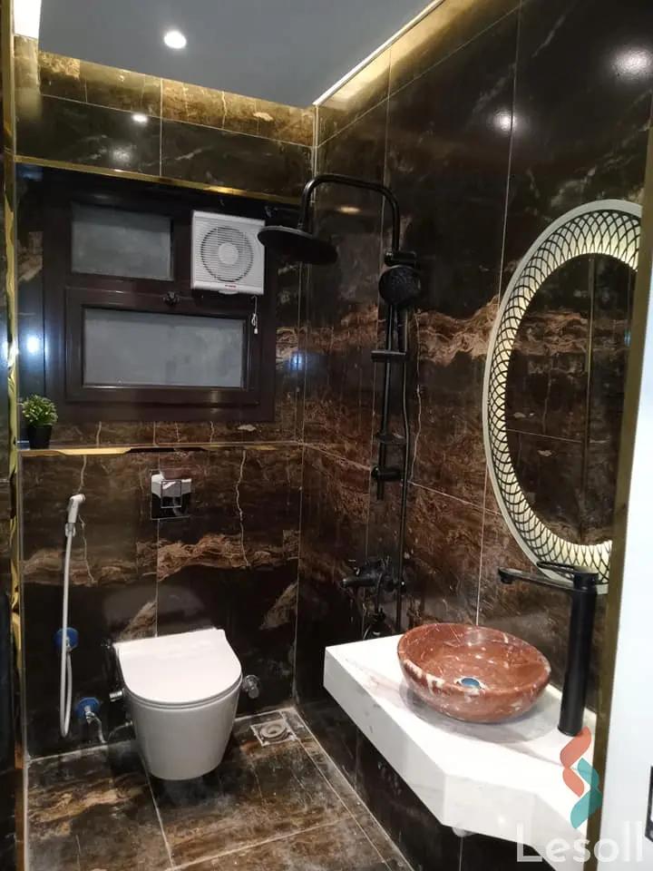 Apartment for daily rent with an data.area 165 meters and 165 rooms in Mohandessin Giza - All Images