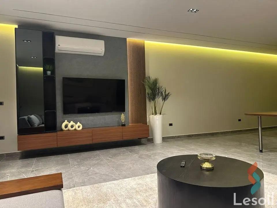 شقة للايجار اليومي بمساحة 165 متر و غرفتان في المهندسين الجيزة - كل الصور