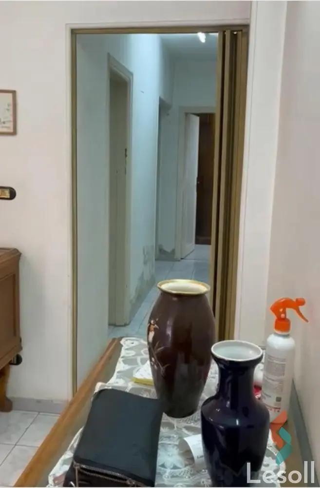 Apartment for sale with an data.area 120 meters and 2 room in Nasr City Cairo - Image 3