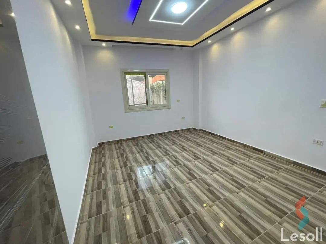 Chalet for sale with an data.area 300 meters and 4 data.rooms in Bourj Alarab Alexandria - All Images