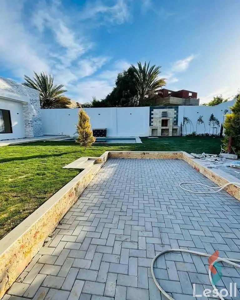 Villa for sale with an data.area 450 meters and 3 data.rooms in Bourj Alarab Alexandria