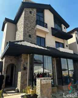 فيلا للبيع بسعر شقه في القاهره الجديده كمبوند فيلات فقط