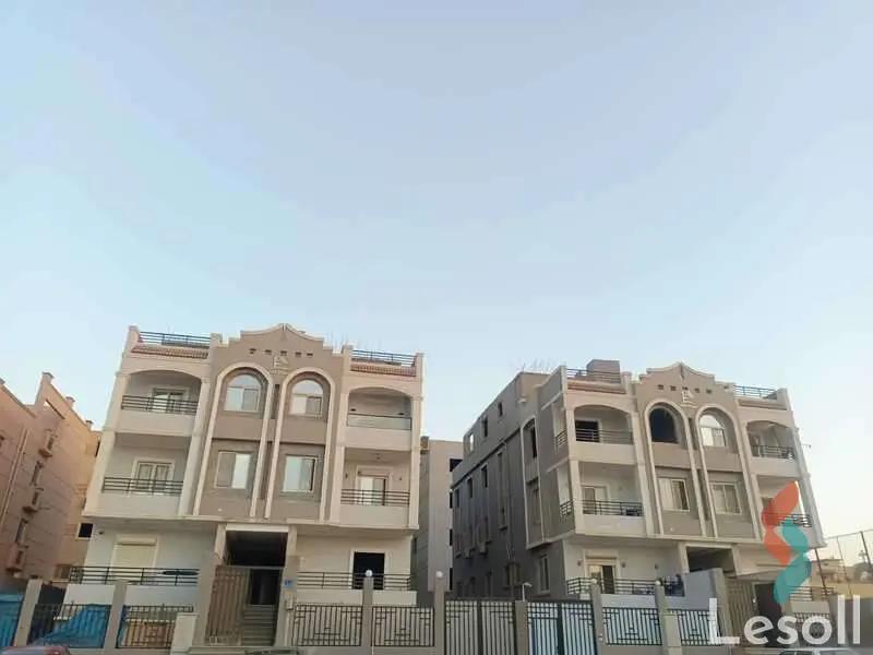 Apartment for sale with an data.area 175 meters and 3 data.rooms in Cheikh Zayed Giza - Image 3