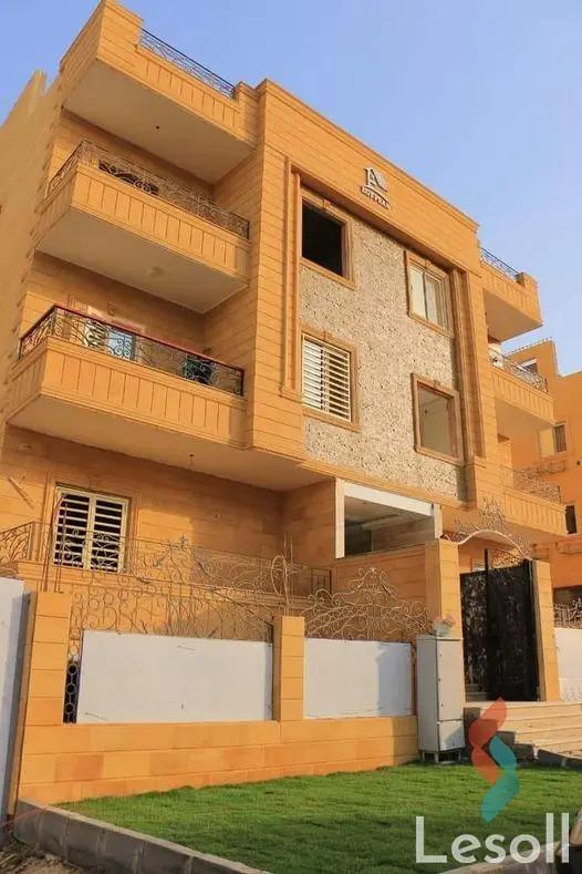 Apartment for sale with an data.area 175 meters and 3 data.rooms in Cheikh Zayed Giza - Image 4