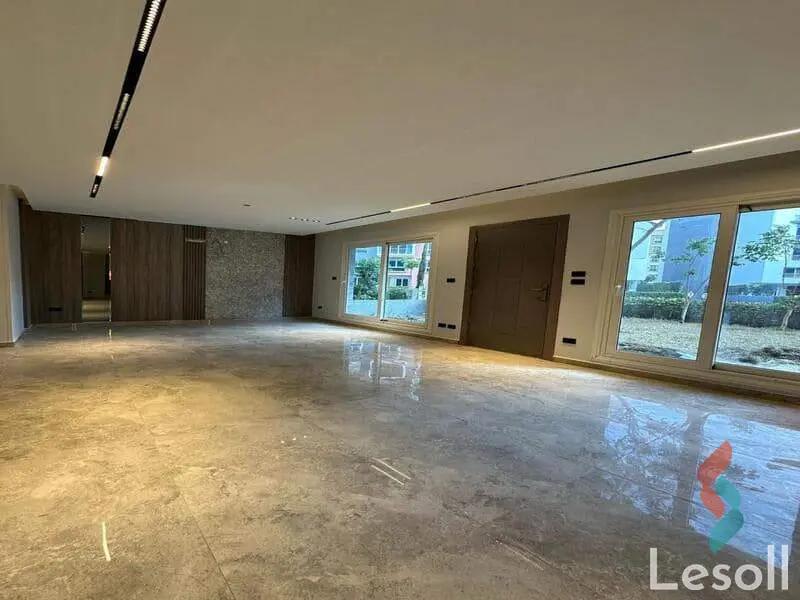 Villa for sale with an data.area 360 meters and 7 data.rooms in 5th Settlement Cairo - Image 2