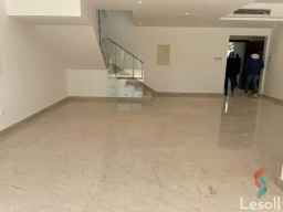 توين هاوس للبيع في التجمع الخامس Town house Middle At Fifth Square el marasem For Sale