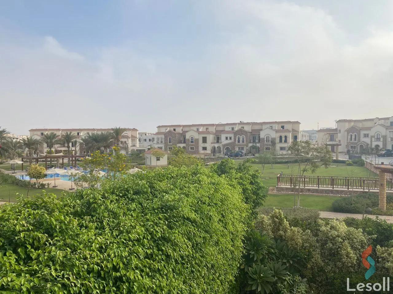 فيلا للبيع بمساحة 328 متر و 3 غرف في مدينة الشروق القاهرة