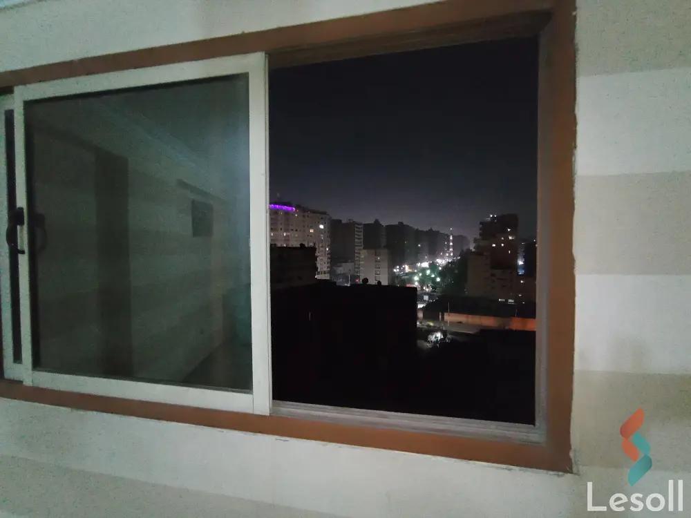 شقة للبيع بمساحة 70 متر و غرفتان في النزهة الجديدة القاهرة - صورة 2