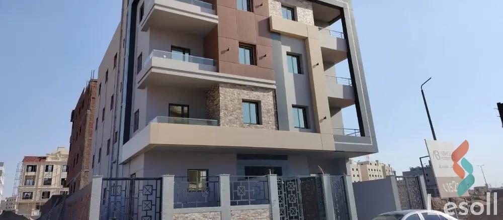 شقة للبيع بمساحة 170 متر و 3 غرف في التجمع الخامس القاهرة - صورة 2