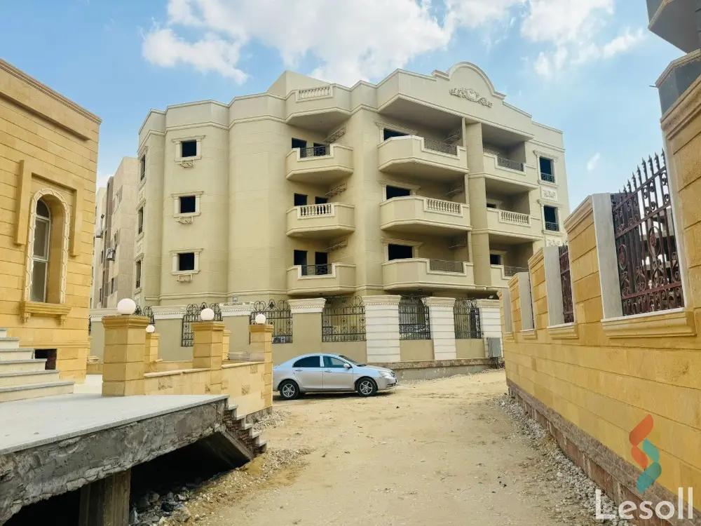 شقة للبيع بمساحة 210 متر و 3 غرف في التجمع الخامس القاهرة - صورة 2