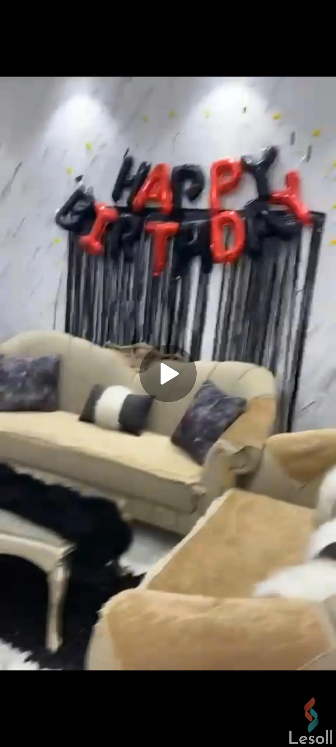 شقة للبيع بمساحة 300 متر و 4 غرف في التجمع الخامس القاهرة - صورة 3