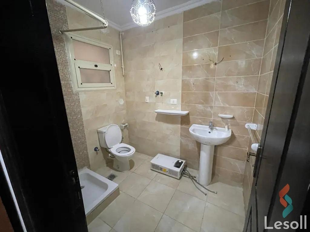 Apartment for monthly rent with an data.area 150 meters and 3 rooms in 5th Settlement Cairo - Image 4