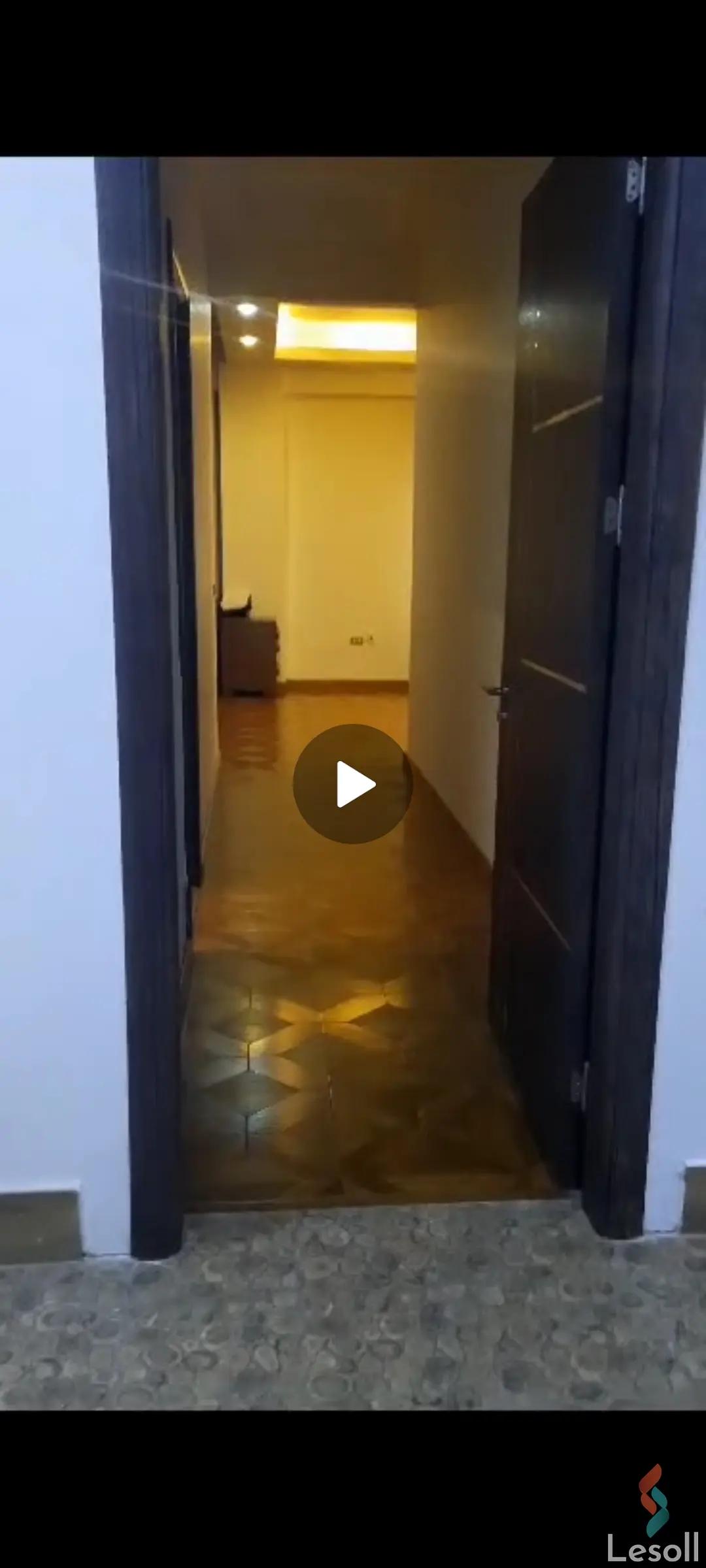 شقة للبيع بمساحة 600 متر و 5 غرف في التجمع الخامس القاهرة - صورة 4