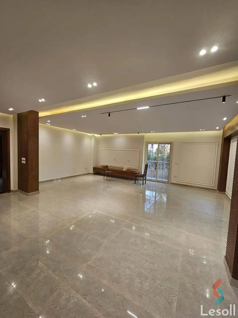 شقة للبيع بمساحة 250 متر و 3 غرف في التجمع الخامس القاهرة - صورة 3