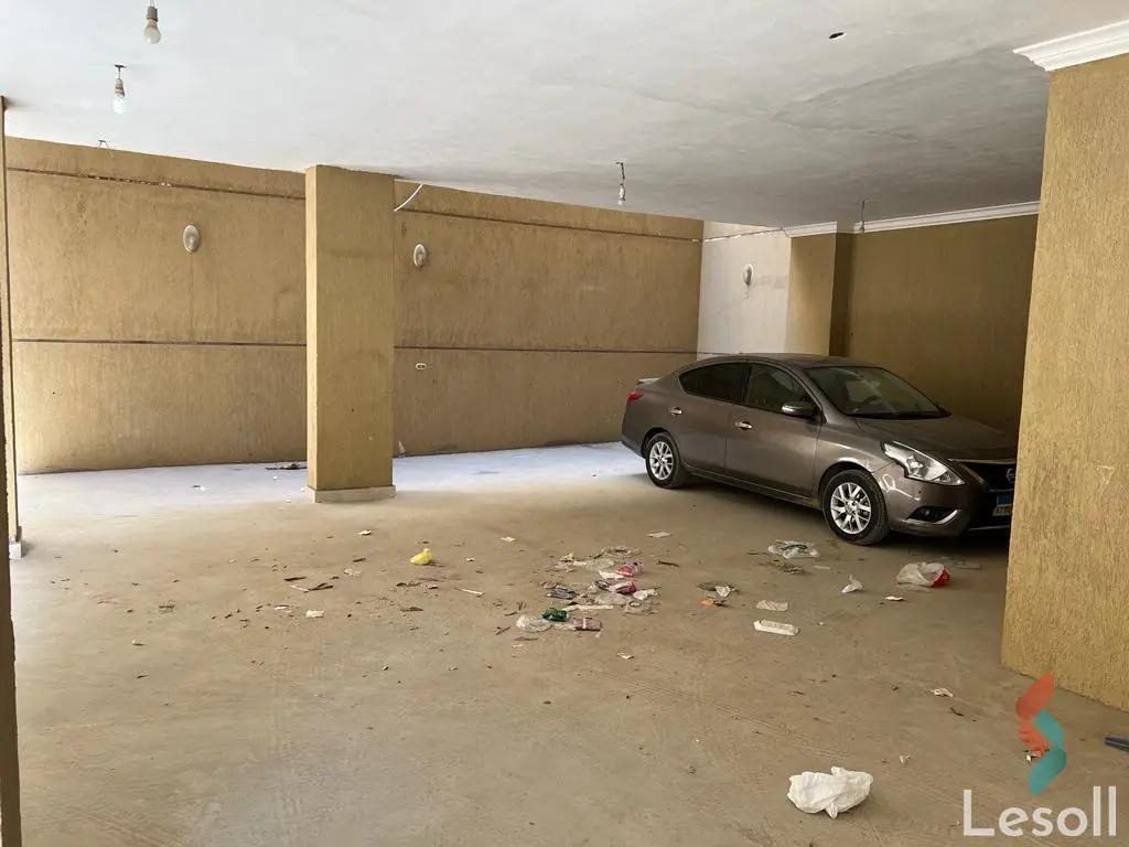 جراج للايجار الشهري بمساحة 220 متر في التجمع الخامس - القاهرة الجديدة القاهرة