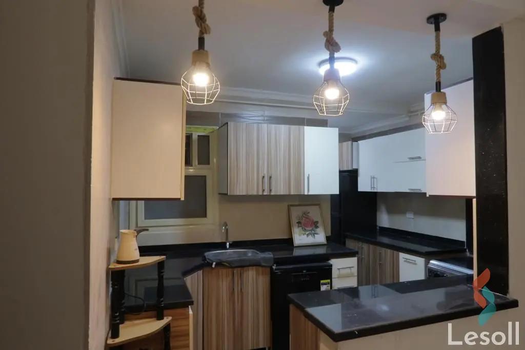 شقة للايجار الشهري بمساحة 150 متر و 3 غرف في التجمع الخامس القاهرة - صورة 3