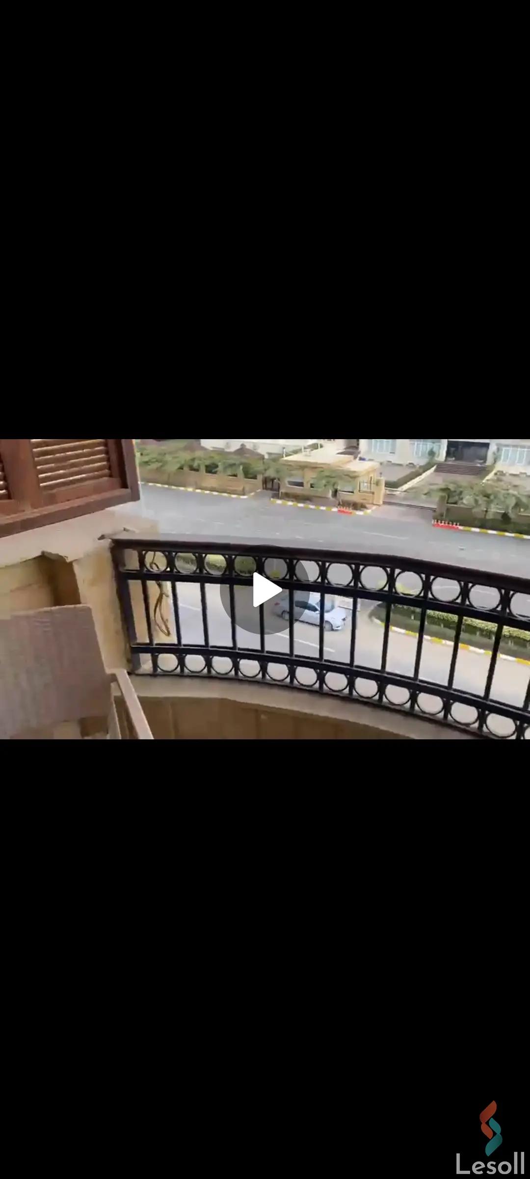 شقة للبيع بمساحة 220 متر و 3 غرف في التجمع الخامس القاهرة - صورة 3