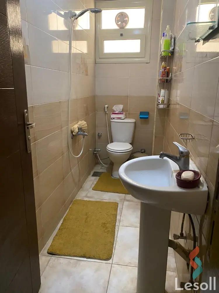 شقة للبيع بمساحة 165 متر و 3 غرف في التجمع الخامس القاهرة - صورة 2