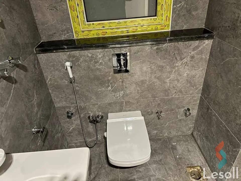 شقة للايجار الشهري بمساحة 150 متر و 3 غرف في التجمع الخامس القاهرة - كل الصور