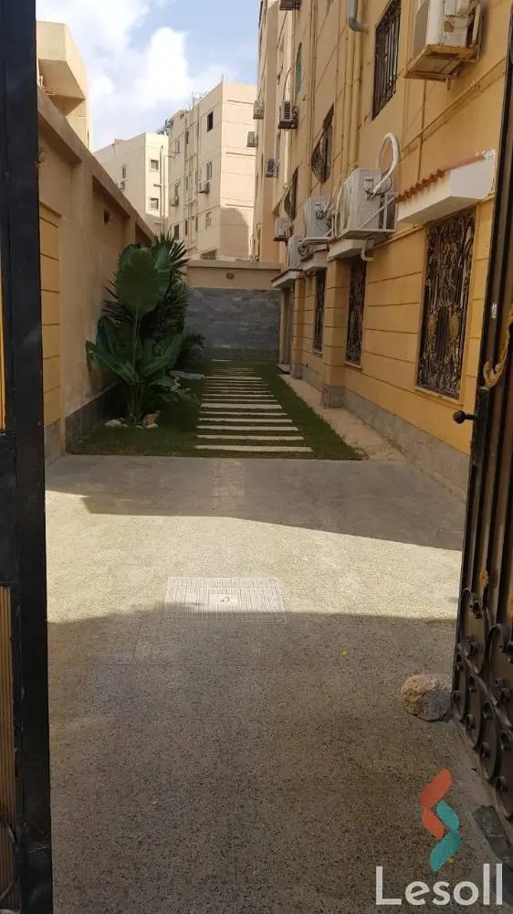 شقة للبيع بمساحة 600 متر و 3 غرف في التجمع الخامس القاهرة - الصورة الرئيسية