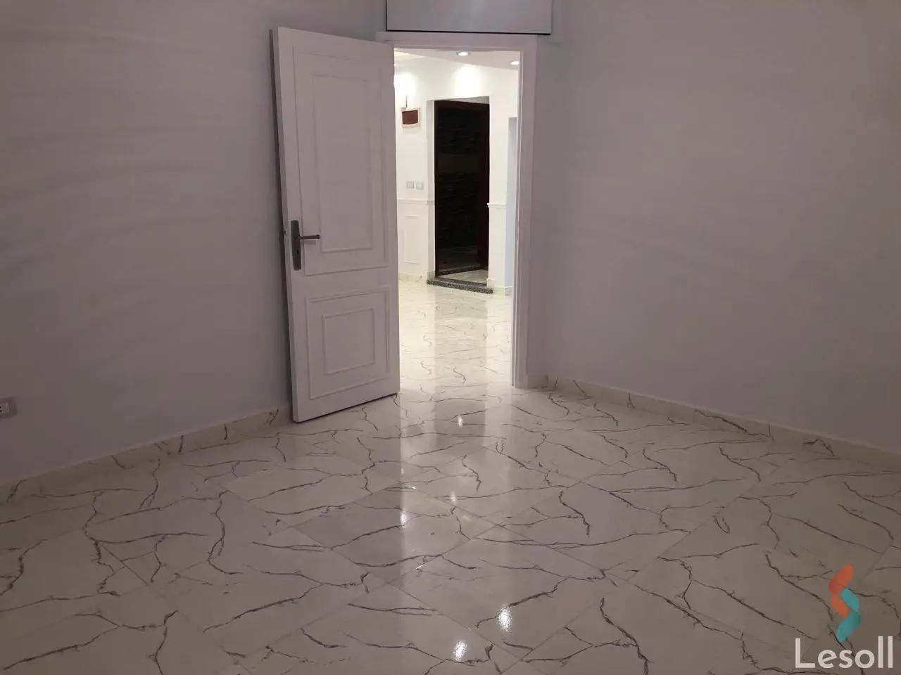 Apartment for sale with an data.area 135 meters and 3 data.rooms in Elshatby Alexandria