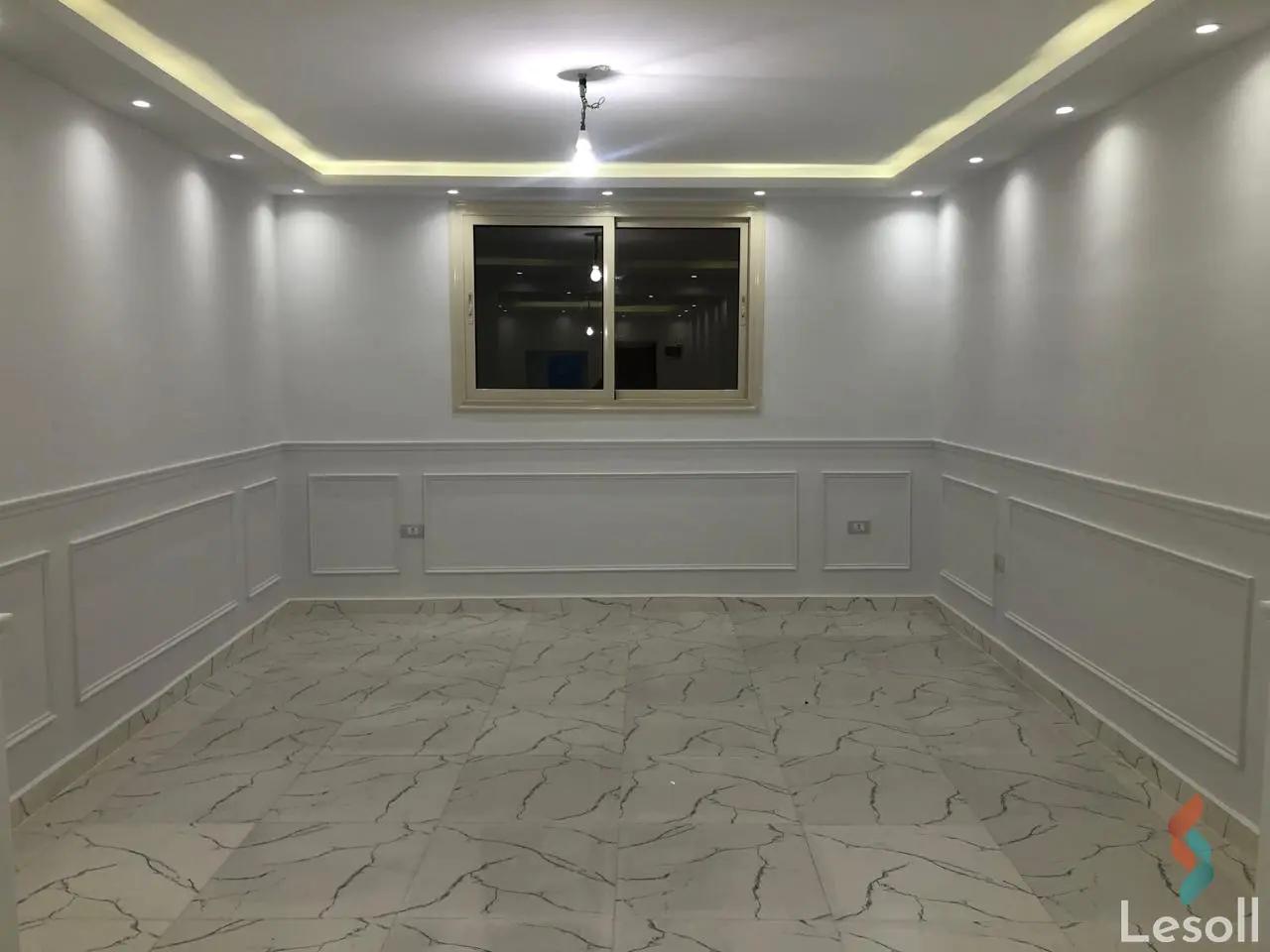 Apartment for sale with an data.area 135 meters and 3 data.rooms in Elshatby Alexandria