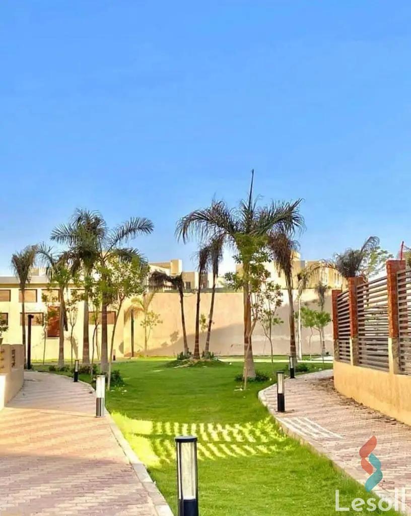 شقة للبيع بمساحة 225 متر و 3 غرف في التجمع الخامس القاهرة - صورة 2