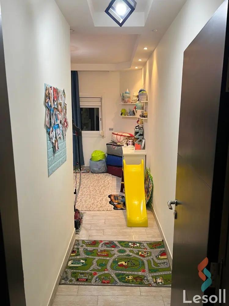 شقة للبيع بمساحة 215 متر و 3 غرف في التجمع الخامس القاهرة - كل الصور