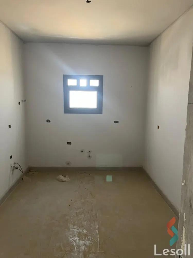 شقة للبيع بمساحة 240 متر و 3 غرف في التجمع الخامس القاهرة شقة للبيع بمساحة 240 متر و 3 غرف في التجمع الخامس القاهرة