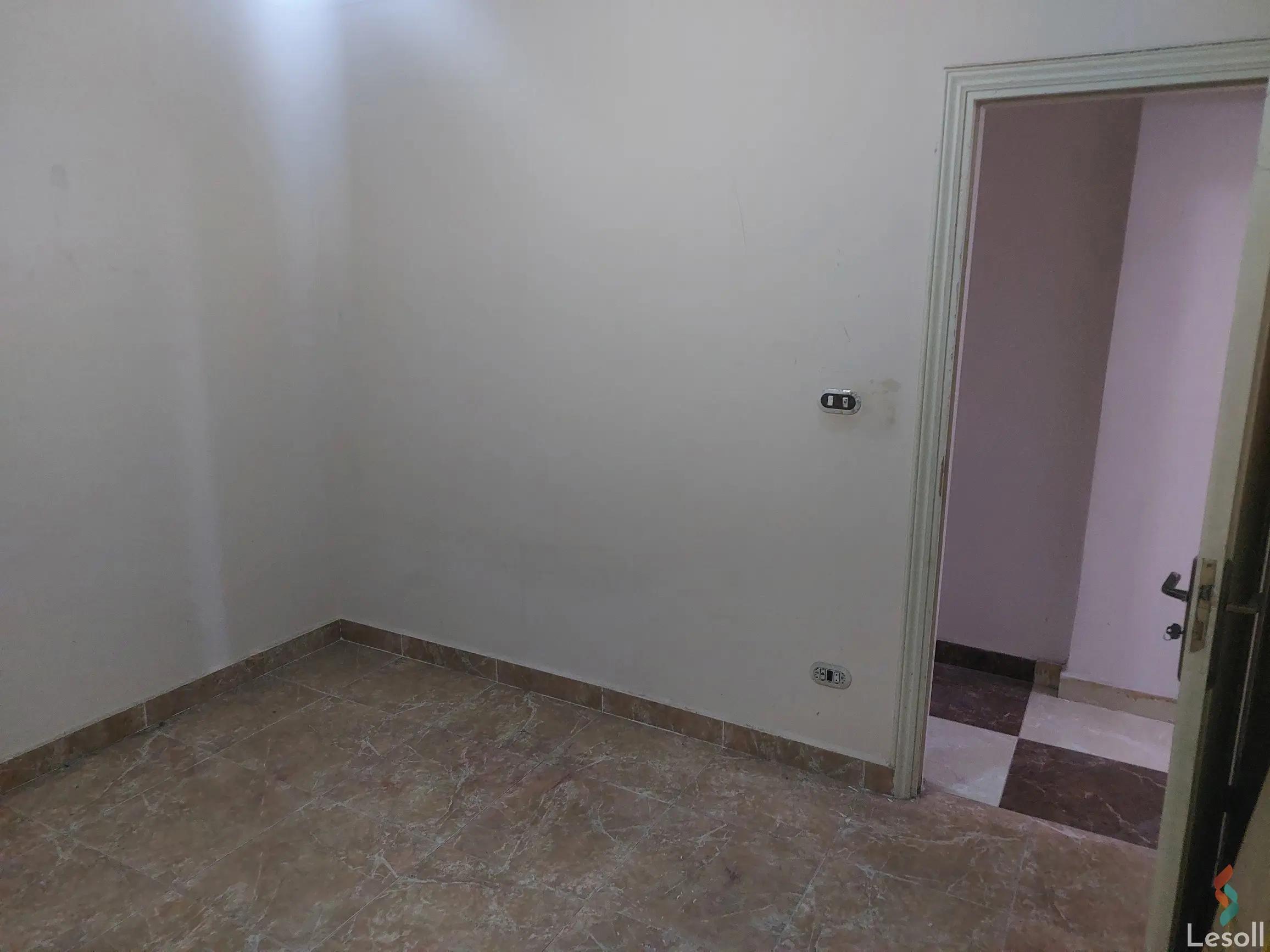 Apartment for sale with an area 130 meters and 3 rooms in Victoria Alexandria