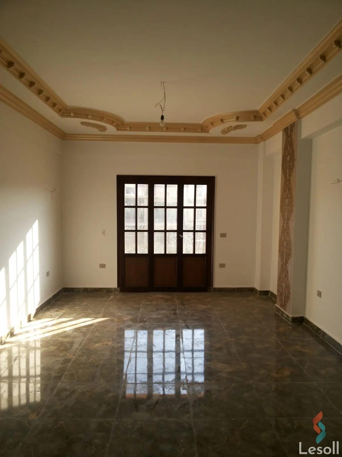 شقة للبيع بمساحة 200 متر و 3 غرف في التجمع الاول القاهرة - صورة 2