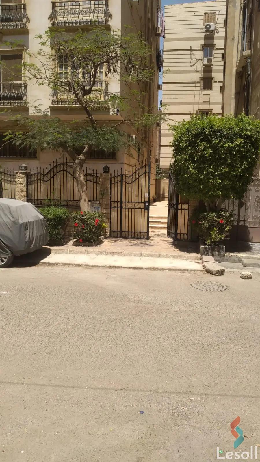 عمارة للبيع بمساحة 250 متر و في 6 اكتوبر الجيزة - كل الصور