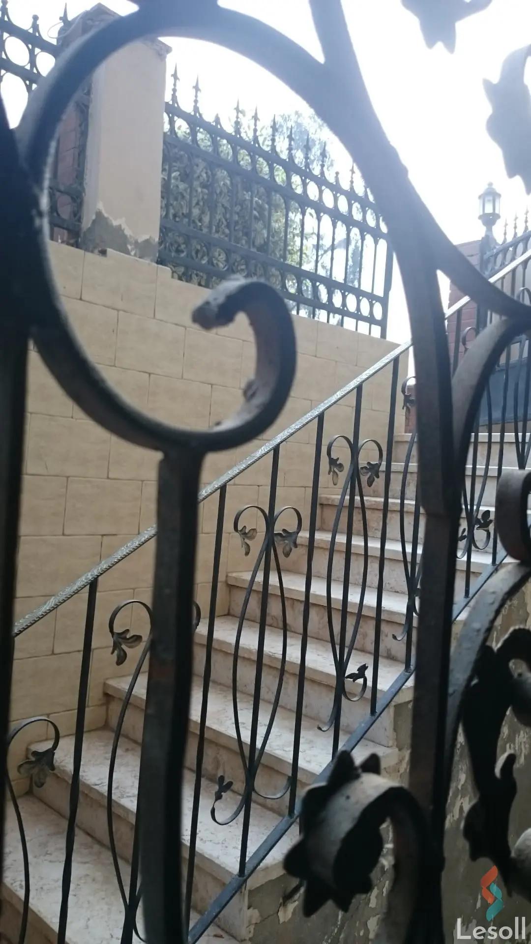 شقة للبيع بمساحة 200 متر و 4 غرف في المقطم القاهرة شقة للبيع بمساحة 200 متر و 4 غرف في المقطم القاهرة