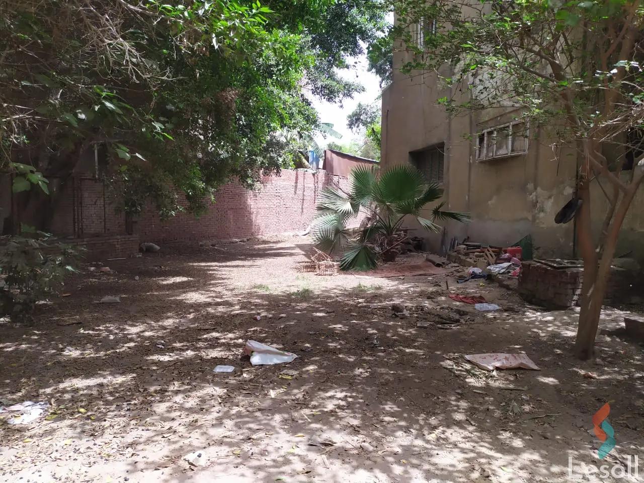 Villa for sale with an data.area 702 meters and 5 data.rooms in Maadi Cairo